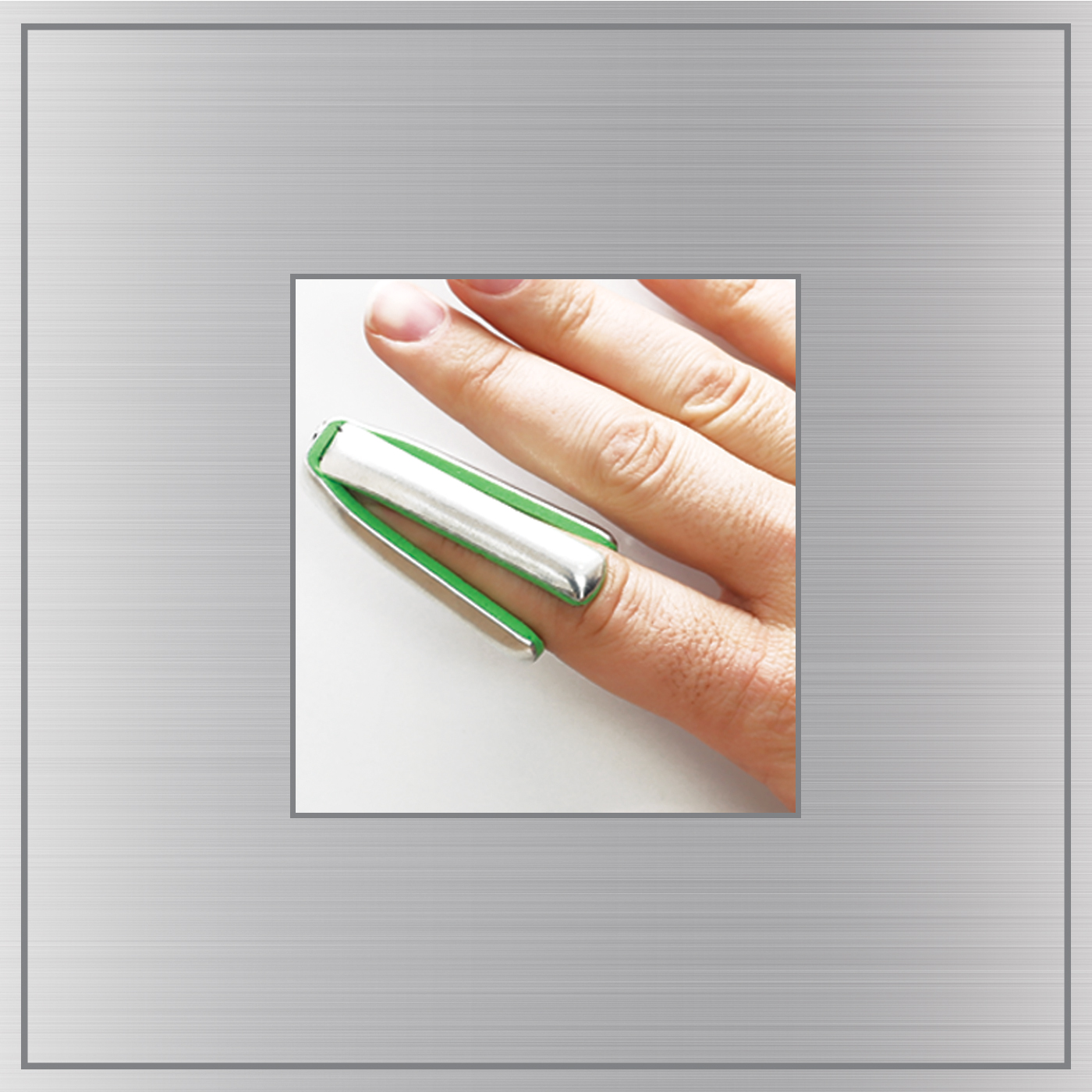 Dörtlü Parmak Ateli Large