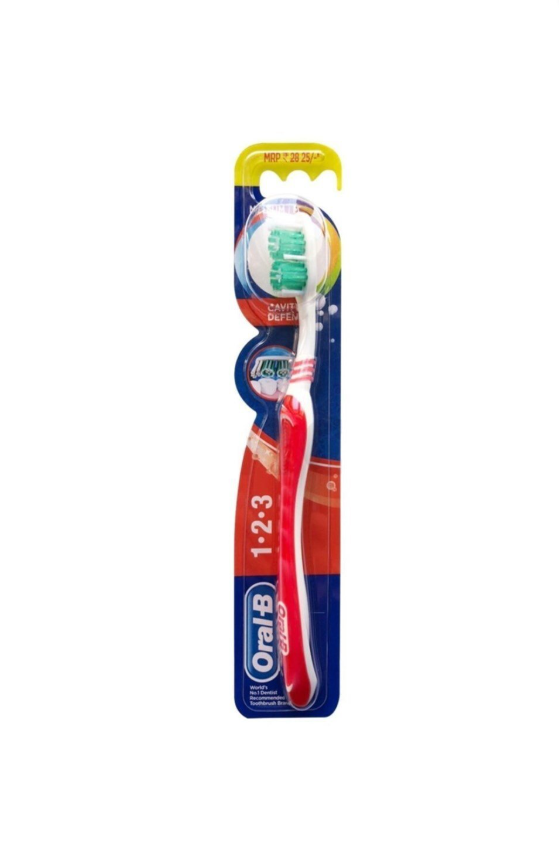 Oral B Cavity Defense Diş Firçasi 40Med